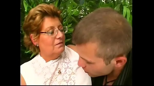 Young guy fucks mature BBW in glasses